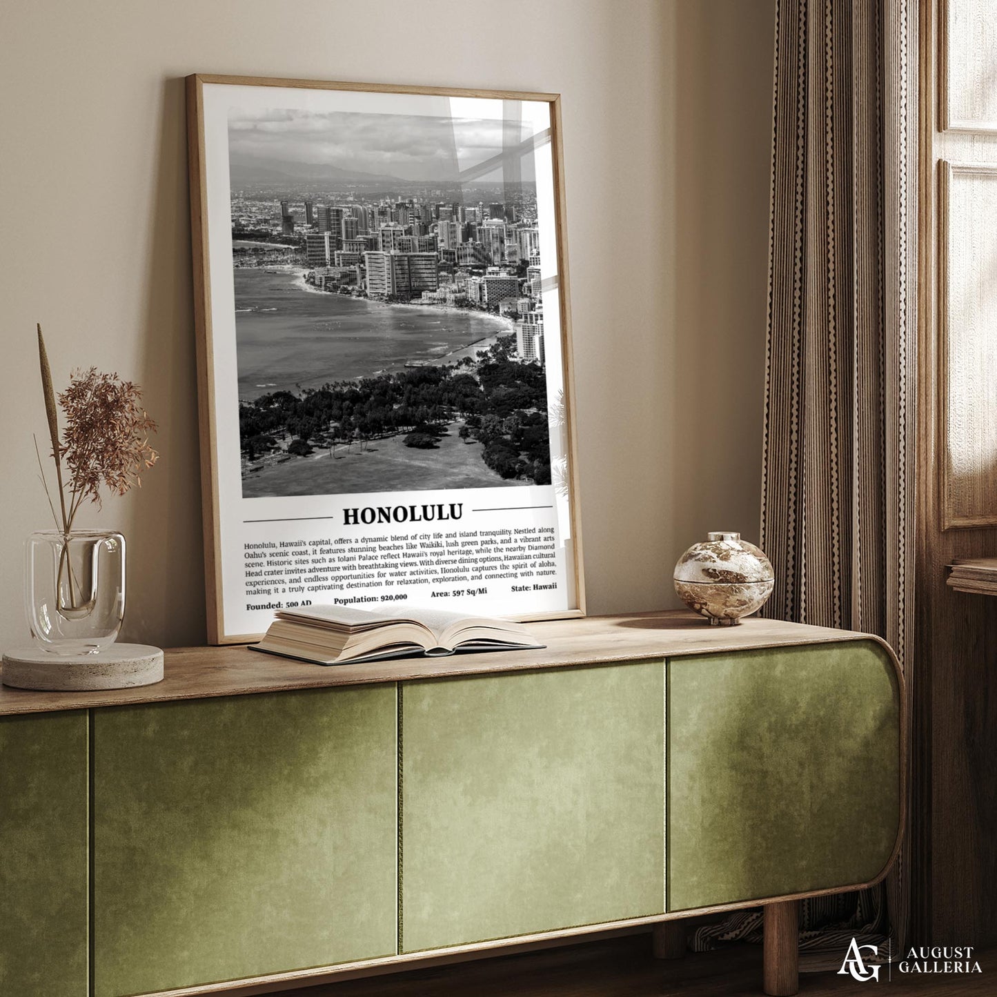 Honolulu Black & White City Print