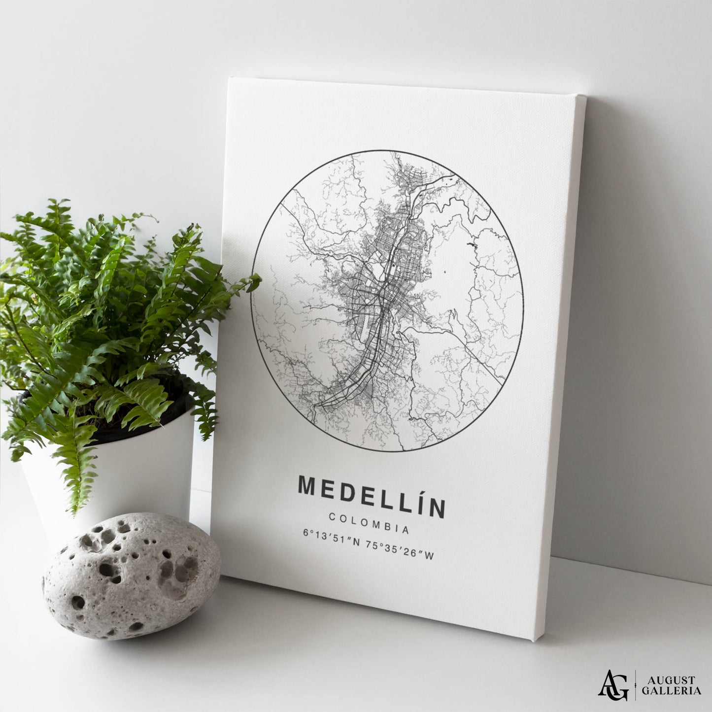 Medellín Minimalist Map